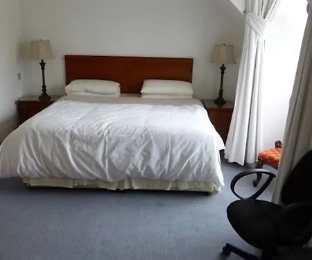 Acton Lodge Guesthouse Bed & Breakfast Cork
