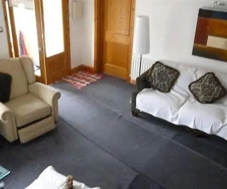 Acton Lodge Guesthouse