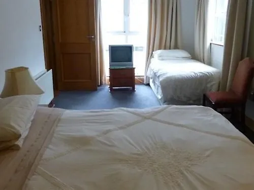 Acton Отель типа 